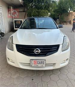 نيسان ألتيما